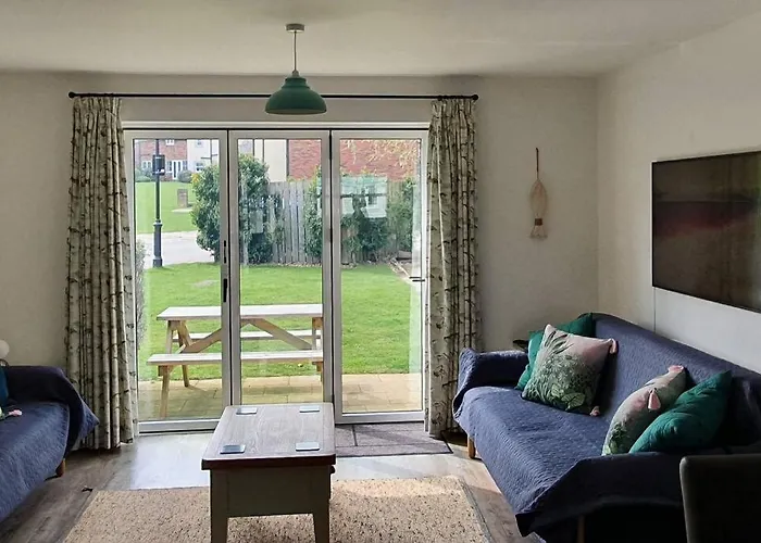 John At The Bay, Filey